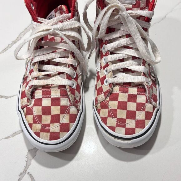 Vans Women’s Off the Wall SK8-Hi Red White Checkerboard Skater Sneakers Size 6.5 - Picture 3 of 15